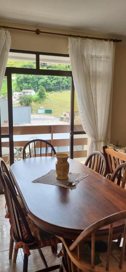 Apartamento Ap 52 Centro Com Piscina Serra Negra  Exterior foto